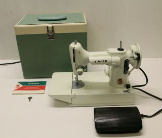Singer Featherweight 221k White Green Sewing Machine W/ Case