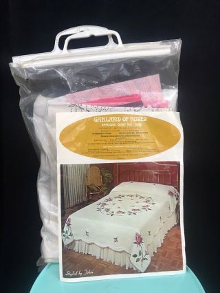 Garland Of Roses Aplique Quilt Kit 1428 By Tobin - Open Package