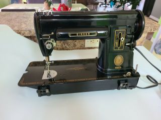 1953 Singer 301a Slant Needle Heavy Duty Sewing Machine Black Serial No.  292879