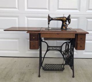 Vintage Singer Sewing Machine Treadle With Wood Sewing Table Cabinet