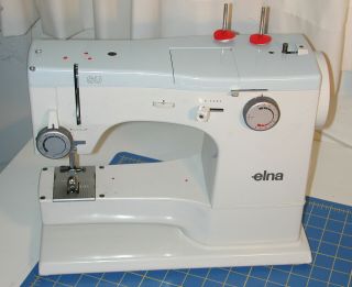 Elna SU 62C Sewing Machine Complete Case & Accessories Serviced 2