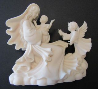 Millenium " Peace On Earth " 1995 Mary And Child Figurine Roman Inc.  B631