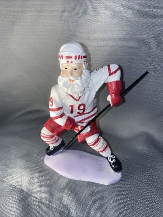 Nhl Detroit Red Wings Christmas / Santa 19 Figurine Century Novelty Livonia,  Mi