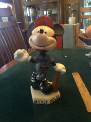 Disney Mickey Mouse Mickey At Bat Chicago Cubs Bobble Head No Box