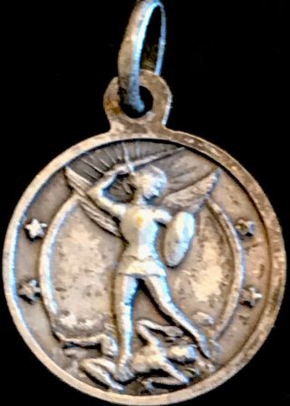 Vintage Catholic St Michael Jesus Virgin Of Carmel Silver Tone Medal