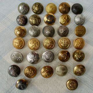 Assortment Of 32 Vintage And Antique Uk And Canadian Buttons