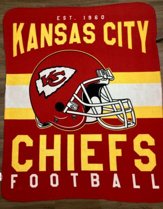 Kansas City Chiefs 50”x 60 " Singular Fleece Throw Blanket Flaw