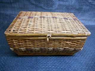 Old Vtg Weaved Sewing Knitting Basket 522 Made Czechoslovakia