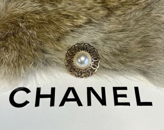 Authentic Chanel Stamped Button Round Gold Logo / Pearl 24mm