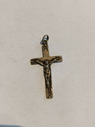 Vintage Religious Cross Crucifix Pendant M122