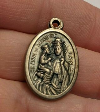 Vintage Antique Religious Medal St.  Anne De Beaupre (208)