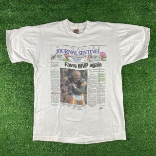 Vintage 1996 Brett Favre Mvp Green Bay Packers T Shirt Nfl Newspaper Size M