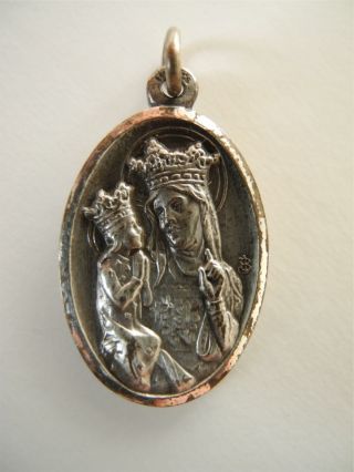 Vintage Basilique Ste Anne De Beaupre Christian Medal Made In France