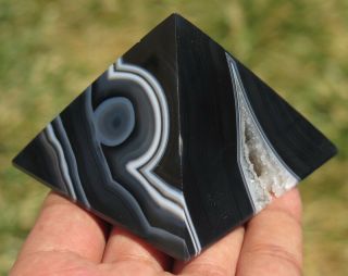 62mm 5.  9oz Black Agate Geode Crystal Carving Pyramid