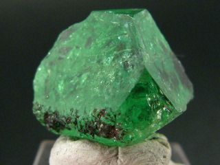 Gem Tsavorite Tsavolite Garnet Crystal From Tanzania - 56 Carats