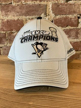 2009 Pittsburgh Penguins Stanley Cup Champions Nhl Gray Cap Hat Rbk Tag