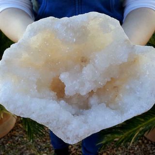 Big 7 Inch Prestine White Quartz Crystal Geode