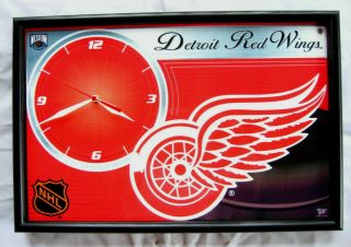 Nhl Detroit Red Wings Hockey Team Wood Frame Wall Clock 12x18x1.  5 In Man Cave