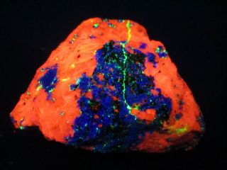 Fluorescent Hardystonite,  Calcite & Willemite,  Franklin,  Nj 28