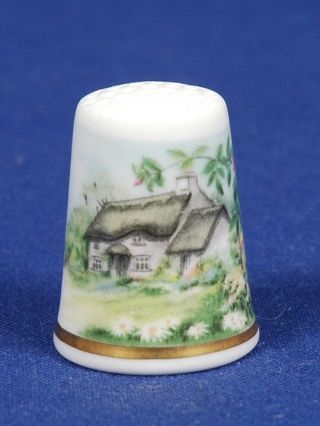 Royal Worcester " Country Cottage " China Thimble B/47