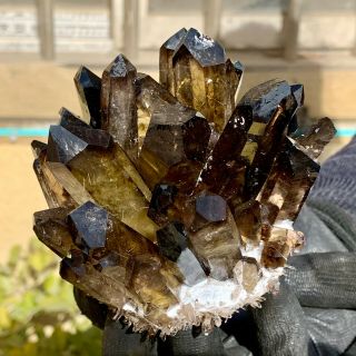 1.  2lb Samples Of Smokey Yellow Quartz Crystal Cluster Minerals From Madagat
