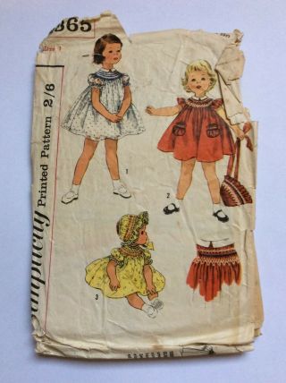 Vintage Simplicity Sewing Pattern 1865 Child 