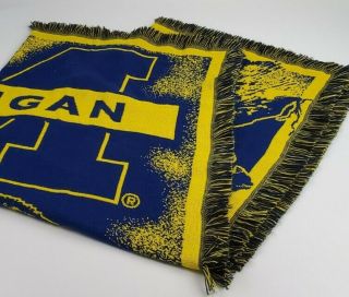 The Northwest Company Michigan Wolverines 57x44 Tapestry Throw Blanket U.  S.  A