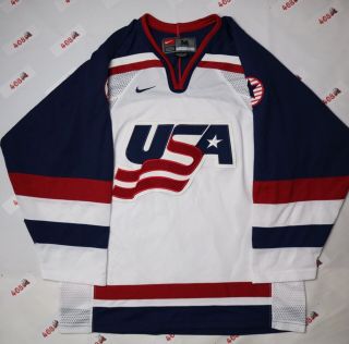Nike Team Usa Jersey Men’s Medium White Hockey 2002