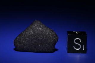 Chelyabinsk Meteorite Fall From Feb.  15th,  2013 In Russia - 5.  447 Grams