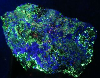 Franklin Fluorescent : Hardystonite - Willemite - Calcite : Franklin,  N.  J.