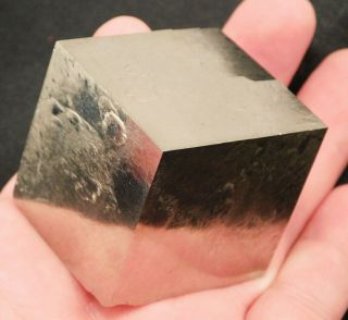 A Big And 100 Natural Cubic Shaped Pyrite Crystal Cube From Spain 315gr