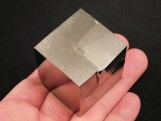 A BIG and 100 Natural Cubic Shaped PYRITE Crystal CUBE From Spain 315gr 2