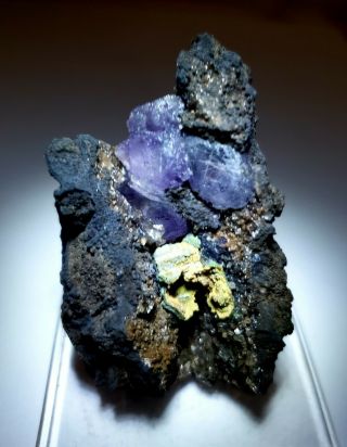 STUNNING - Fluorescent Red/Purple Fluorite crystals,  Ojuela mine Mexico 3