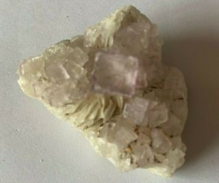 Representation Of Cubic Fluorite And Barite Clusters From Kentucky