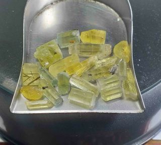 43.  4cts - Vietnam 100 Natural Heliodor Green Yellow Beryl Crystals Specimen