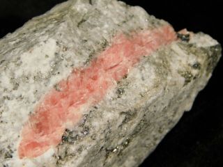 A Bright Pinkish Rhodochrosite Vein Sweet Home Mine Colorado 142gr