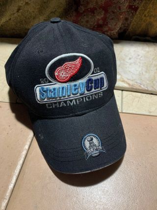 Nhl Detroit Red Wings 2002 Stanley Cup Champions Adult Cap Hat One Size Era