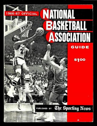 1966 - 67 Official The Sporting News Nba Basketball Guide Elgin Baylor Near