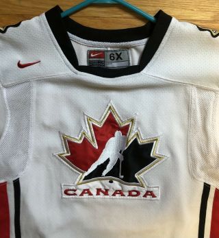 Youth Vintage Nike Team Canada Hockey Jersey Sz 6x