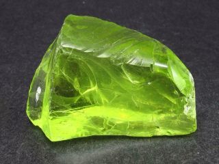 Fine Light Green Andara Glass Crystal From California - 1.  4 " - 13.  3grams