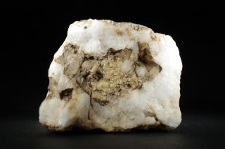 JH4956 Large Scheelite in Triboluminescent Quartz,  Donna Anna Claim 2