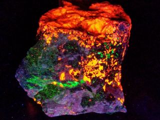Sw Fluorescent Calcite Microcline Willemite Franklin Mine Jersey
