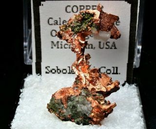 Minerals : Crystallized Native Copper With Epidote From Michigan,  Usa