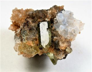 Minerals : Fluorapatite Crystal On Matrix With White Hyalite Opal From Mexico
