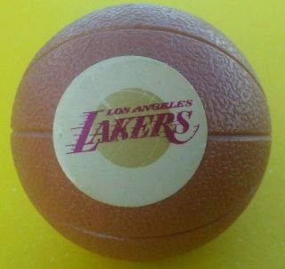 1970 Nba Vintage Los Angeles Lakers Mini Gumball Basketball Plastic Helmet Aba 1