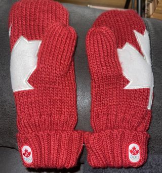Canadian Winter Olympic Team Game Warm Mittens Red One Size Fits Most 2