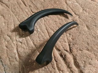 2 X Raptor claw,  3D printed in resin Jurassic park dinosaur fossil 9.  5cm long 2