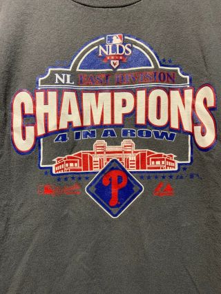 MAJESTIC Philadelphia Phillies 2010 NL East Division Champs T Shirt 4 In A Row 2