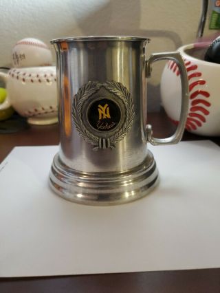 York Yankees Vintage Aluminum Tankard Beer Stein Glass Bottom Mug Rare