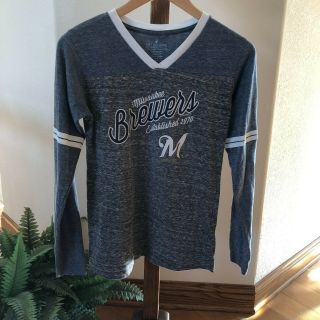 Milwaukee Brewers Womens Sz M Soft Long Sleeve V - Neck Gray Shirt